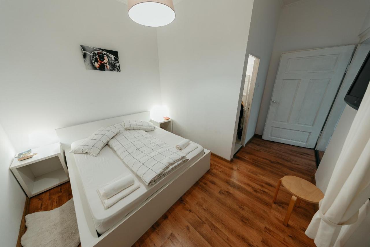 Apartament Dragoner Central Hermannstadt Exterior foto